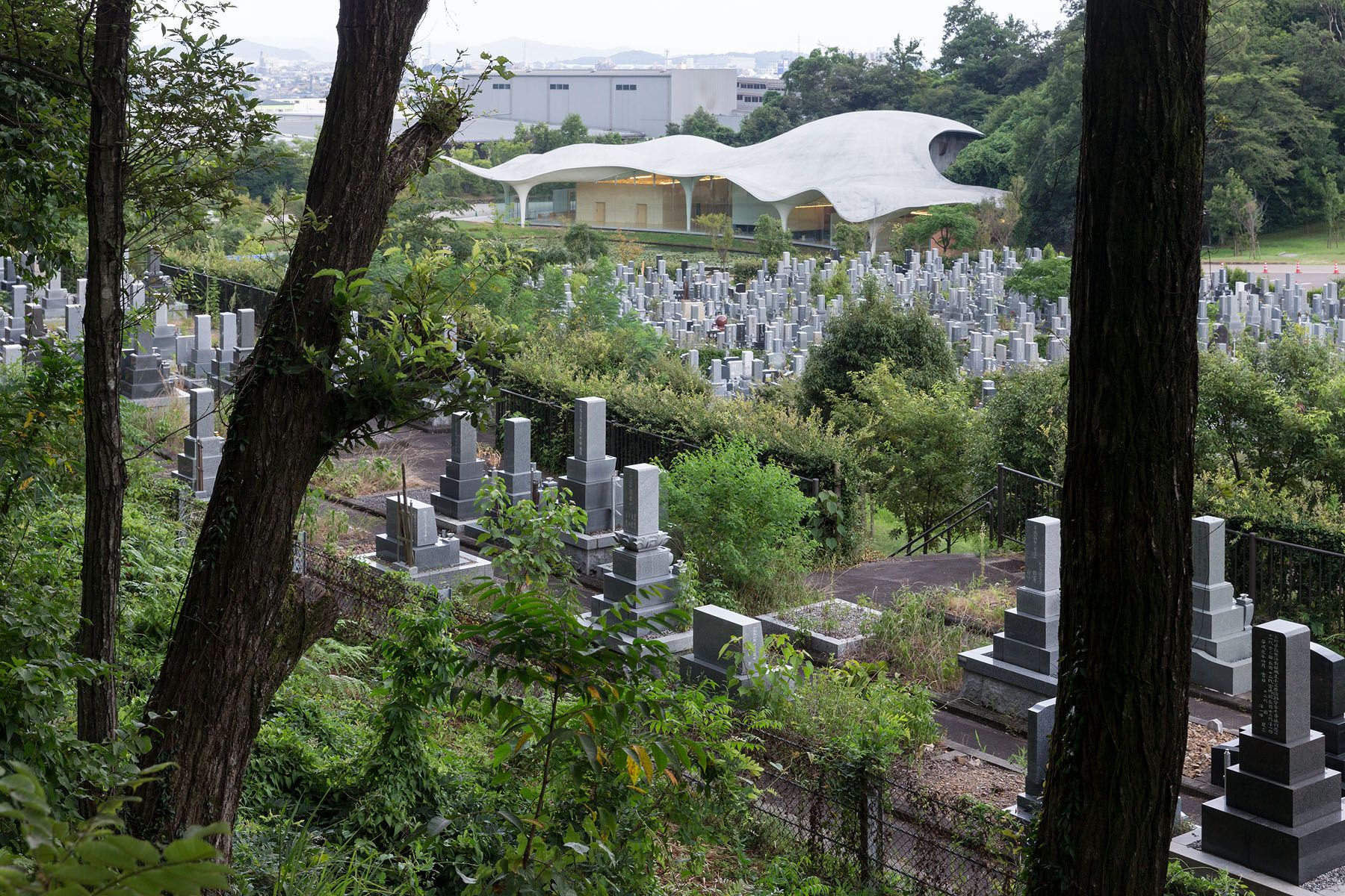 Meiso no Mori Funeral Hall – Toyo Ito