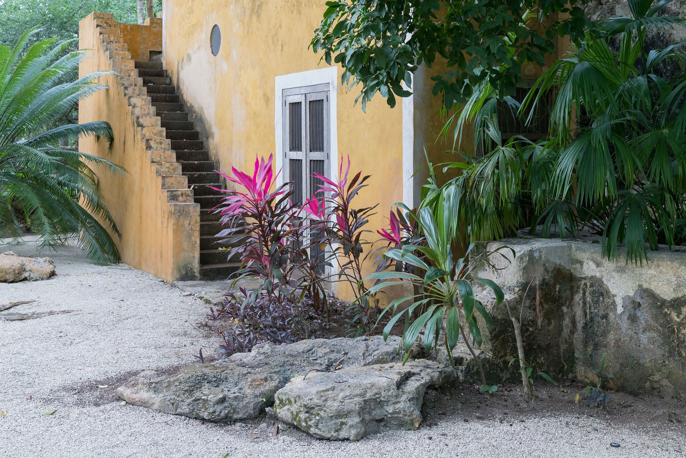 Hacienda – Alberto Kalach