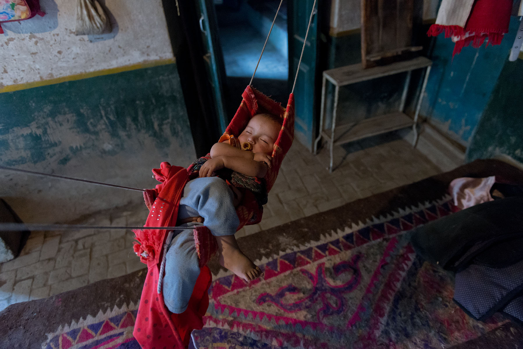Uyghurs – Bishkarum Tuyoq Xinjiang